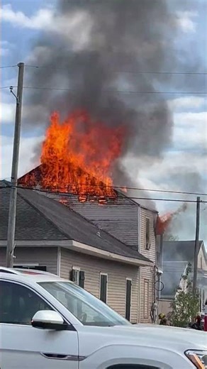 Wild video shows raging fire at home in the Marigny