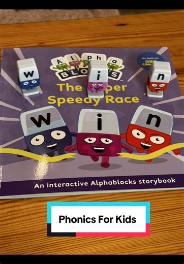 Alphablocks Read Together 10 book collection for ages 3–5, combining fun stories with phonics, letter sounds and early reading practice. A brilliant children’s book set for preschool, Reception and learning at home. #TikTokMadeMeBuyItUK #Phonics#ChildrensBooks #LearningToRead #KidsBooks