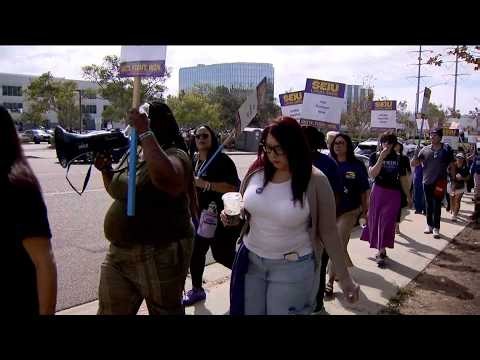 California state workers in San Diego strike over contract dispute