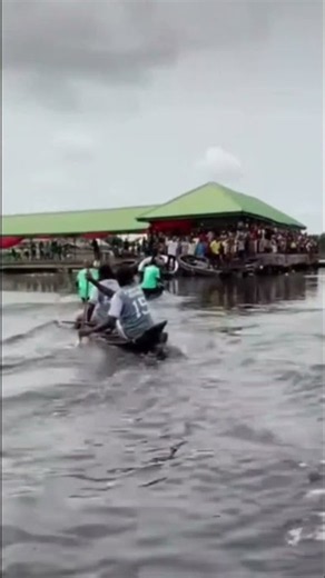 women canoe competition. we are celebrating our ladies. pls, rate them on the comment section. 🤗❤️
