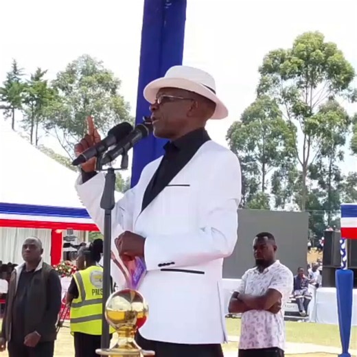 Boni Khalwale says Sifuna-Kalonzo ticket will take President William Ruto homeVideo By Benjamin Sakwa https://t.co/SNXB9VvaQ5