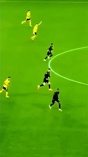 😱Impossible? Not for Ronaldo Moments like this = history. Rate this goal /10