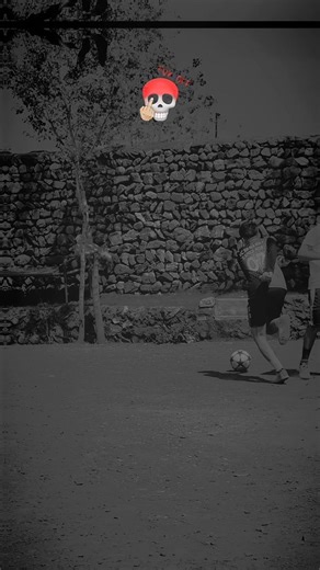 football tutorial crazy nutmeg skill 💀#footballedits #footballskills #tutorial #soccer #skills#viral