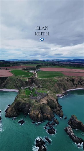 Standing high above the North Sea, Dunnottar Castle is one of the most dramatic places in Scotland. Once the stronghold of Clan Keith, the Earls Marischal of Scotland, this fortress has witnessed centuries of battles, sieges and royal history. William Keith, the 7th Earl Marischal, played a major role in protecting the Honours of Scotland — the Scottish Crown Jewels — during Oliver Cromwell’s invasion in the 1650s, with Dunnottar becoming the final place they were hidden from Cromwell’s army. It