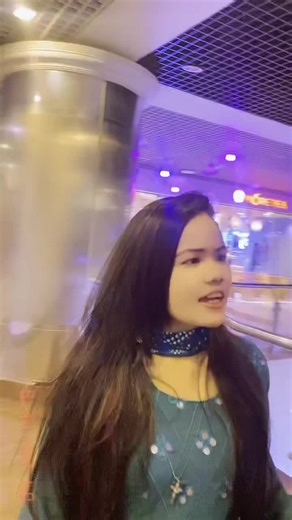 Loving and Hating: The Rollercoaster of Emotions