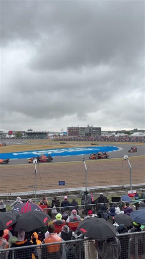 GREASY TRACK! #f1 #race #formula1