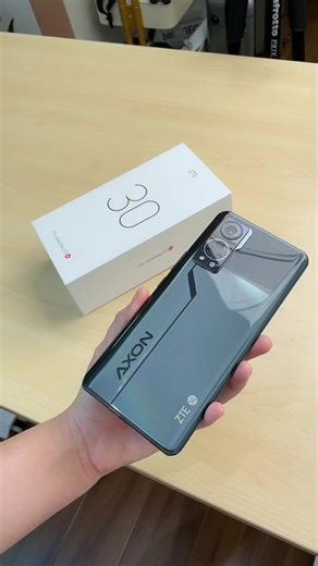ZTE AXON 30 5G! First seeing an under display camera 😱 #axon30 #axon30 #techreviewph