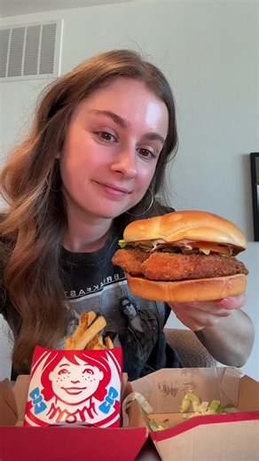 Wendy’s Chicken Sandwich Meal: Fries, Ranch & Sprite