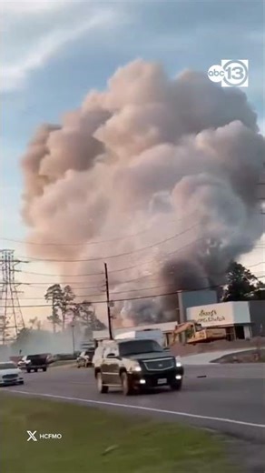 Crews fight RV fire that spread to fireworks containers, railroads in NW Harris Co., officials say