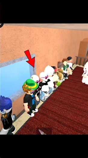 WHO IS THE MURDERER IN MM2?🧐 #roblox #mm2