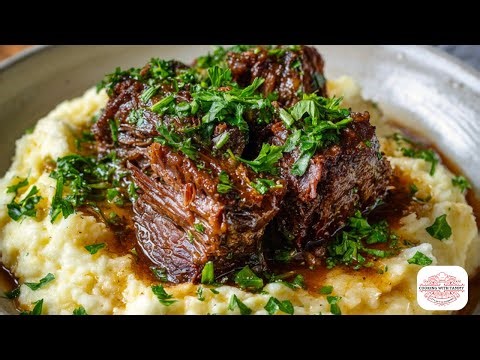 Prime Rib-Style Holiday Chuck Roast Recipe w/ Mashed Potatoes & Gravy