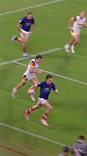 La course de FOLIE de Grégoire Arfeuil 🤯 #rugby