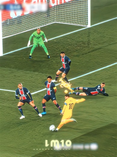 Messi goal vs PSG — Lionel Messi best strike highlights