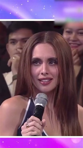 Ryan Bang and Max Collins' kilig exchanges on It's Showtime | Kapamilya Shorts