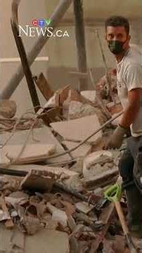 Toll from Venezuela earthquakes climbs to at least 920 dead and 3,360 injured