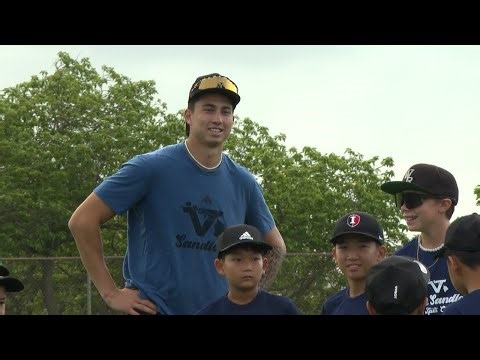 Aiva Arquette hosts free keiki clinic to start 6th annual Sandlot Hawaii Classic