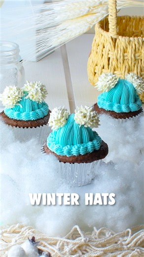 Warm up your cupcakes with cozy buttercream beanies! 🧁❄️ | So Yummy