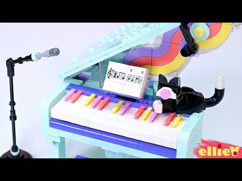 Who said pianos have to be black? Build LEGO Creator 3-in-1 Piano (with cat 🐈‍⬛)