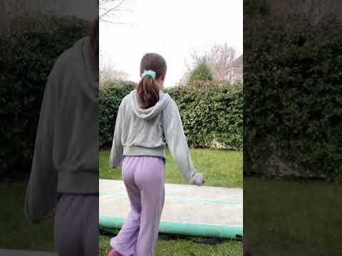 Cartwheel and round off tutorial!