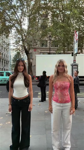 Tallulah Metcalfe's Viral 'I Love This Lil Dance' TikTok