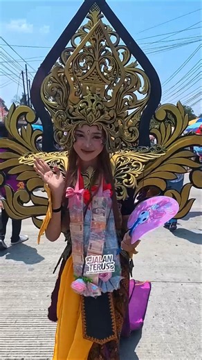 DIY CARNIVAL GOWN