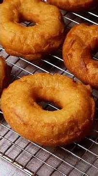 Making Massachusetts’ Iconic Old-Fashioned Donuts 🍩