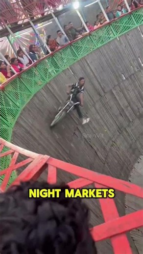 The Wall of death at fun fair India 😱‼️
