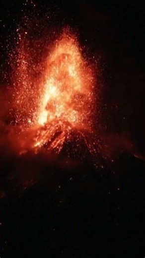 Volcano Explosion Scatters Ash as Guatemala Orders Evacuations #shorts