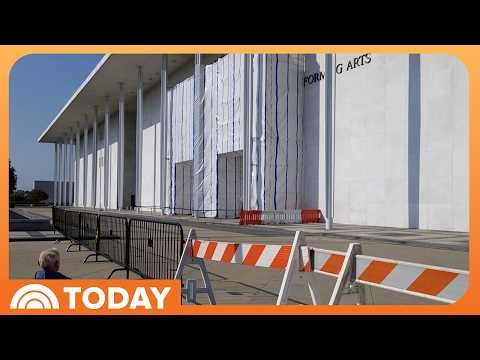 Kennedy Center to Remain Closed For Another Week, Officials Say