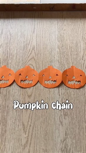 🎃 Pumpkin Paper Chain Origami 🎃 | Easy Halloween Paper Craft! 👻