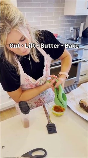 How to Butterfly Lobster Tails 🦞 | Easy New Year’s Lobster Recipe