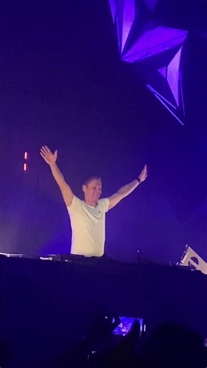 welcome back to China 🇨🇳 armin van buuren Returns China Tour first stop Foshan 2023. 05. 10