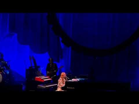 Tori Amos – Angelshark LIVE 🐉✨ | In Times of Dragons Tour 2026 Berkeley