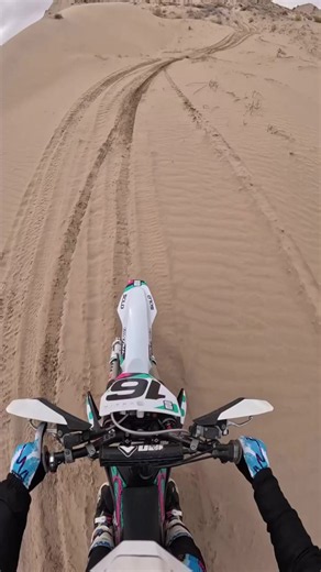 Motocross: Tips for Riding and Handling a Dirt Bike