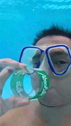 Burp Royal vs 1 Liter Water vs Distilled Water Underwater
