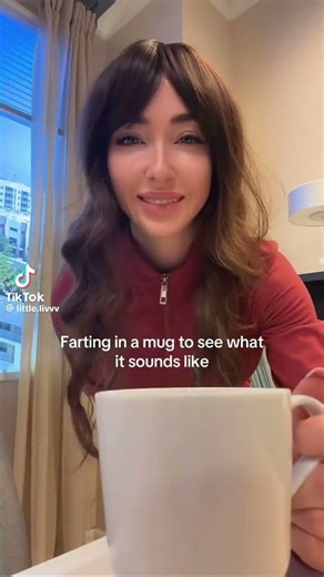 Girl Farts Loud On A Coffee Mug! 🫣💨