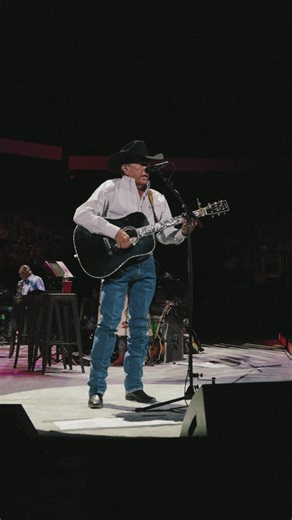 What a night Austin, TX! Who’s ready to do it again on Saturday? 🎥: @Loch & Key #GeorgeStrait #CountryMusic #LiveMusic