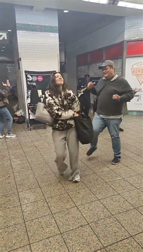 Underrated NYC Moment: A Subway Turned Into A Concert 🎶🚇🔥