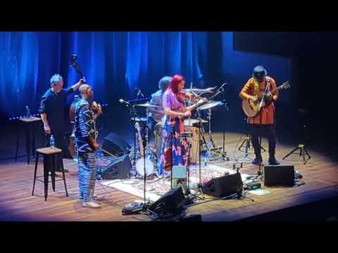Rhiannon Giddens - The Cliffs of Moher / Live in Concert (Utrecht, 24 Sep 2026)