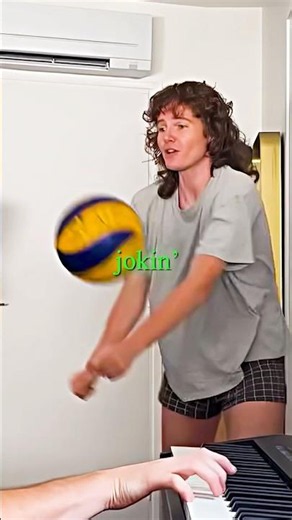 Performing Eminem While Playing Volleyball 😳🏐
