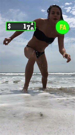 Beach day gone wrong 💀🌴