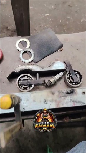 DIY Scrap Steel Toy | Spark Plug & Bearings Craft | Metal Fabrication #shorts