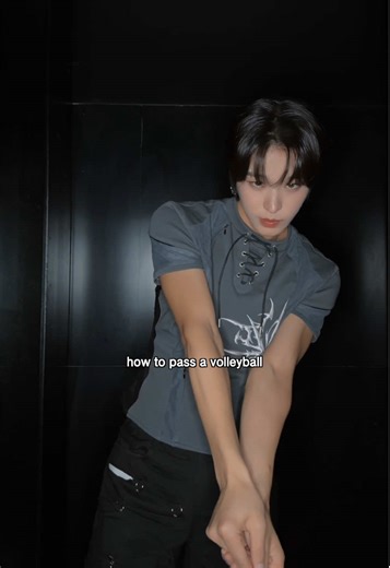 how to pass a volleyball #RIKU #NCTWISH | riku and yushi