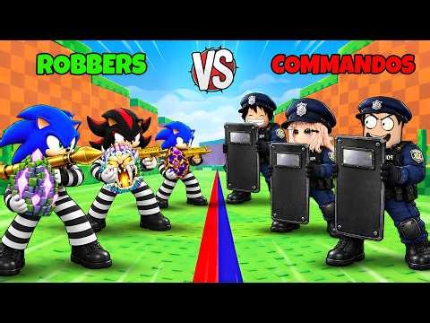 ROBBERS VS POLICE IN STEAL AN EGG ROBLOX !!