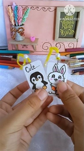 Cute keychain ✨ making with paper #diy #Thecraftyart #craft #cutekeychains