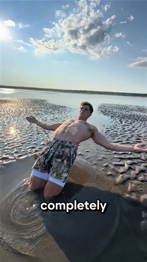 The real facts about quicksand😱⁉️