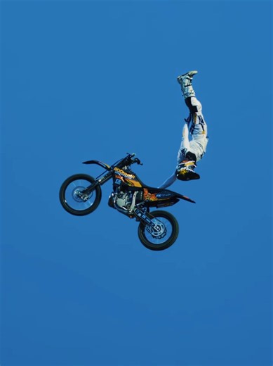 Freestyle Motocross FMX Stunts: AURA 999% Dirtbike Highlights