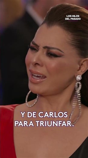 🤔 Elena insinúa que Cristina se parece a Carolina #LosHilosDelPasado #Novelas2025 #shorts