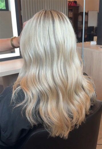 Olaplex New Shine Mist review & curling hair tutorial