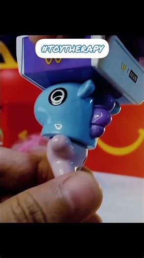 P5. MANG IS READY TO POP AND LOCK?! BT21 x McDonald’s Happy Meal Unboxing!